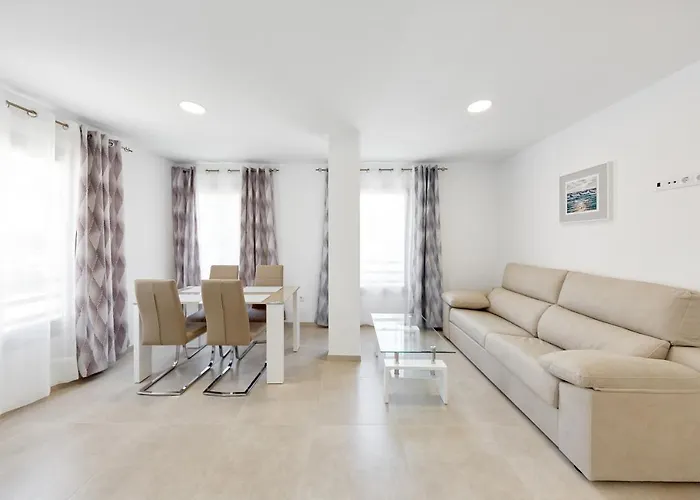 Sonrisa Deluxe Apartments, Levante Апарт-отель Бенидорм